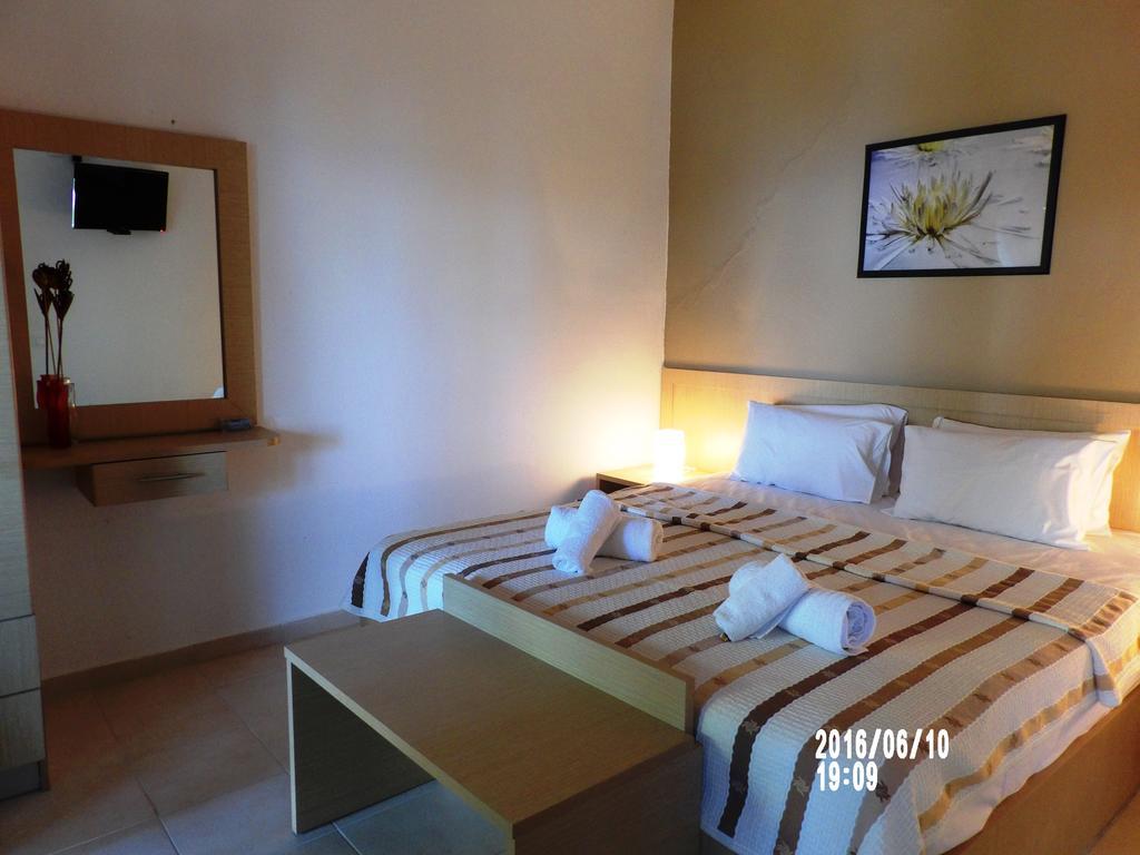 Peristeridi Apartments بوليخرونو المظهر الخارجي الصورة